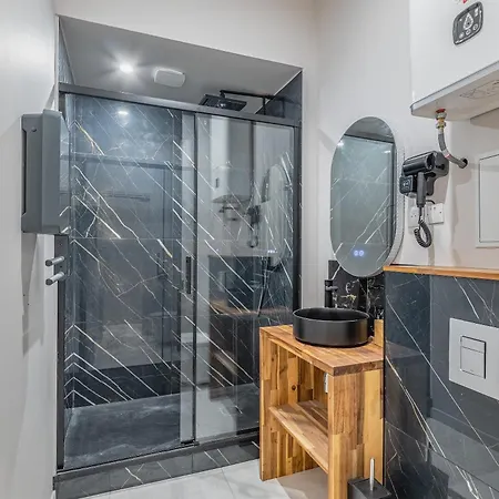 Vienne Apartment *