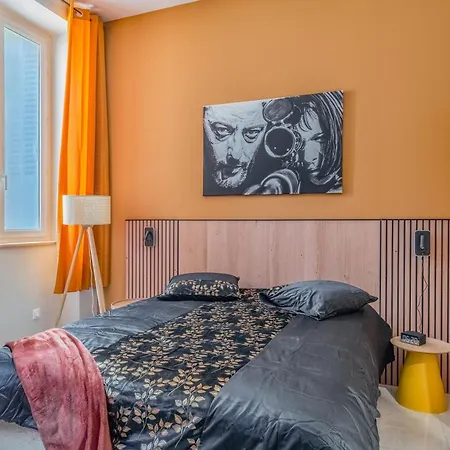 Vienne Apartment *